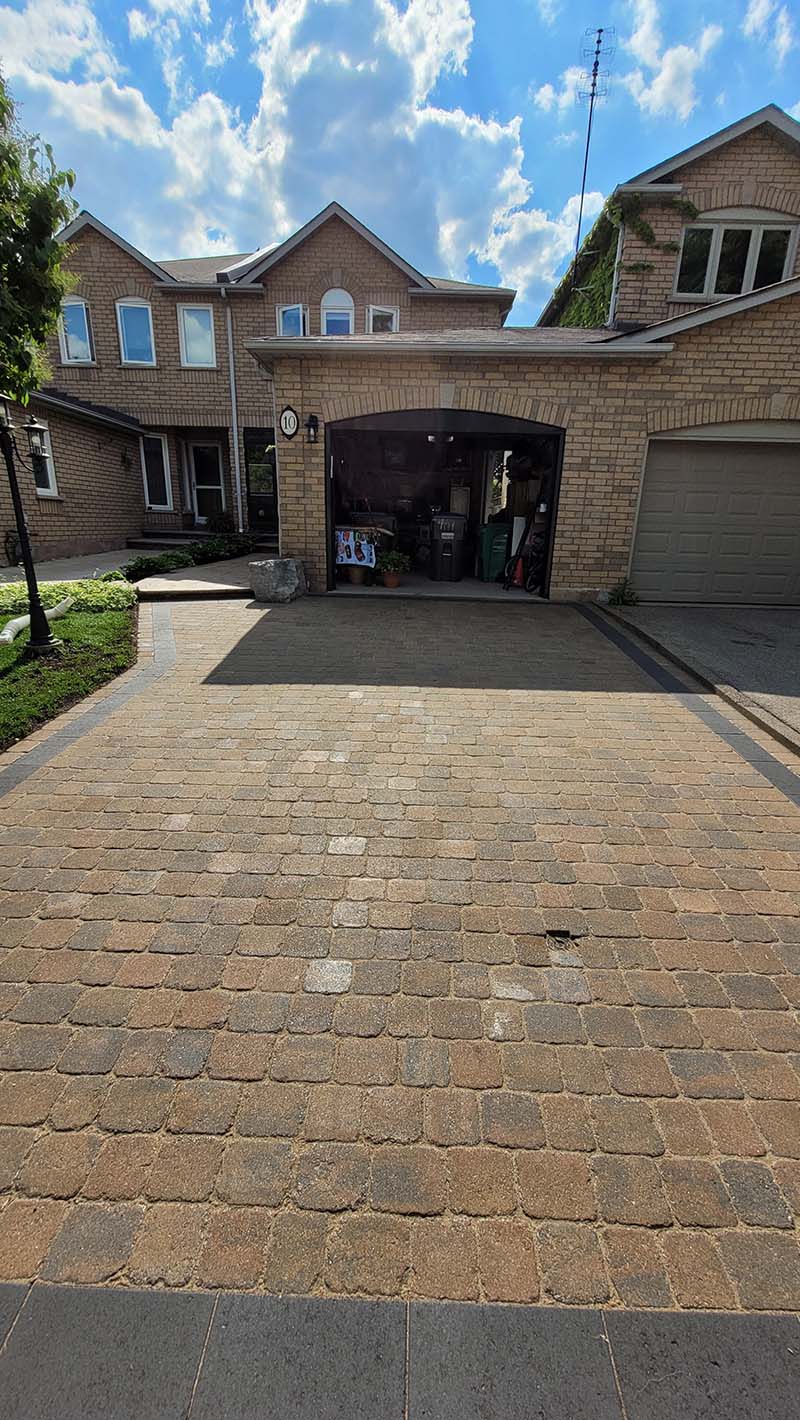 Photo Gallery | Driveway and interlocking sealing Toronto & Vaighan